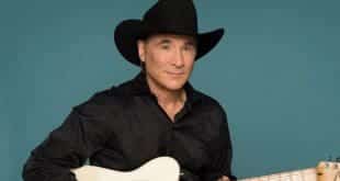 Clint Black at Ryman Auditorium, Nashville, TN, 9/12/21. Buy Tickets on Nashville.com. Photo by Kevin Mazur