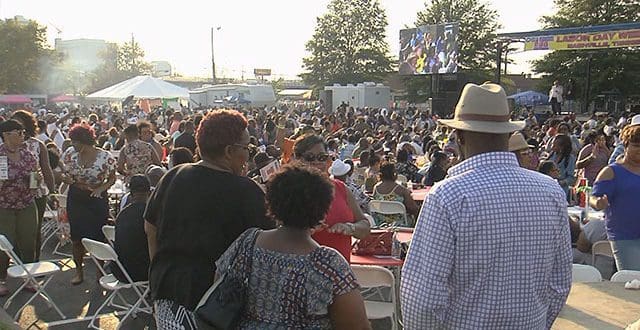 Old School Barbecue Held With R&B Music, Soul Food In Nashville ...