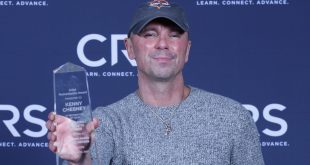 Kenny Chesney Receives CRS Humanitarian of the Year Honor