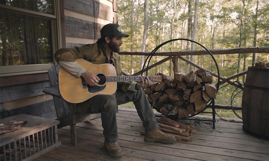 WATCH: Canaan Smith's “Cabin In The Woods” | Nashville.com