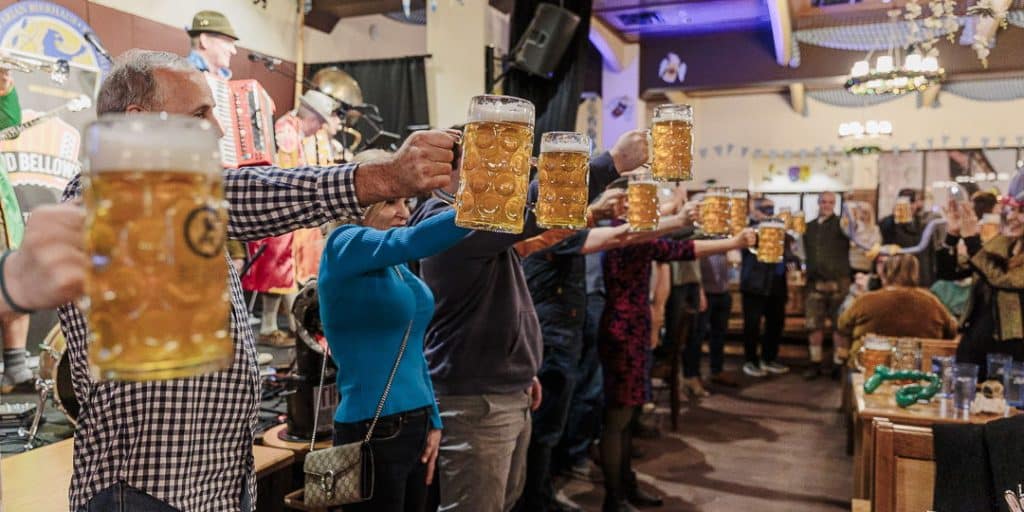 Men's & Women's Stein Holding Competition Prelims