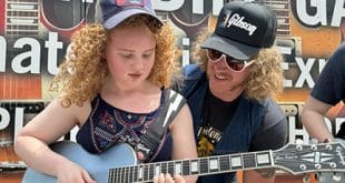 Gibson Gifted 100 Guitars To Nashville Youth