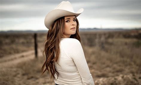 WATCH: Jenna Paulette's “Darlin’”