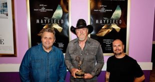 Trace Adkins Celebrates Emmy Award Win