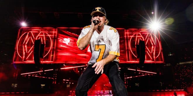 Morgan Wallen Makes History At Neyland Stadium